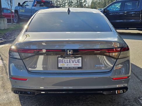 Used 2025 Honda Accord Touring image 38