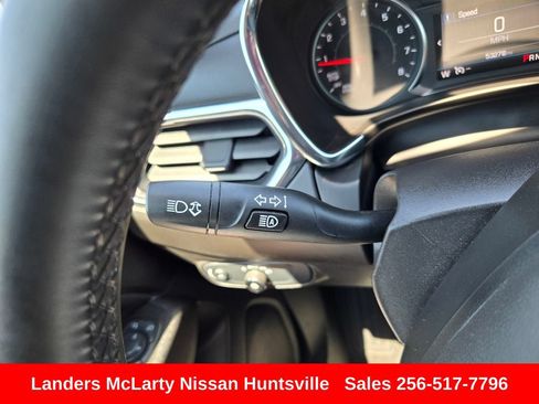Used 2024 Chevrolet Equinox LT AWD/4WD image 26