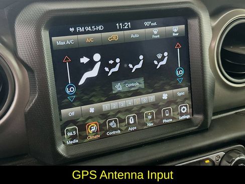 Used 2023 Jeep Wrangler Unlimited Sport AWD/4WD image 22