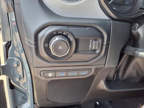 Used 2024 Jeep Wrangler Sahara 4xe image 17