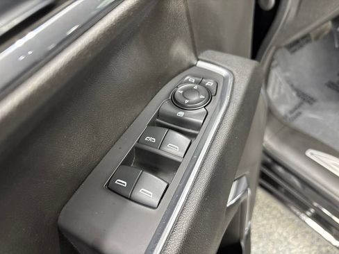 Used 2024 Chevrolet Silverado 1500 LT AWD/4WD image 31