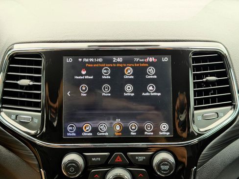 Used 2021 Jeep Grand Cherokee Laredo X AWD/4WD image 61