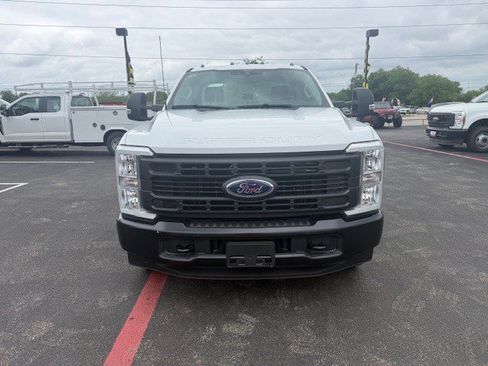 New 2026 Ford F250 XL RWD image 3
