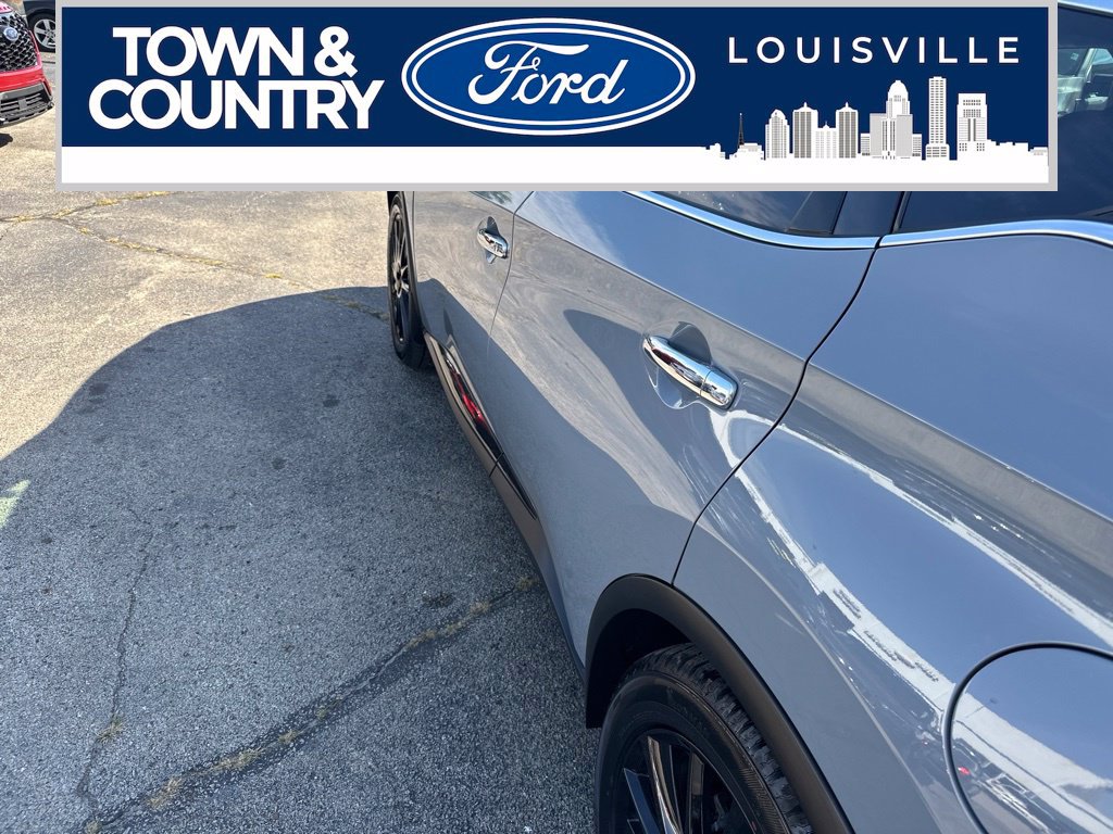 Used 2024 Nissan Murano SV w/ SV Midnight Edition Package AWD/4WD image 17