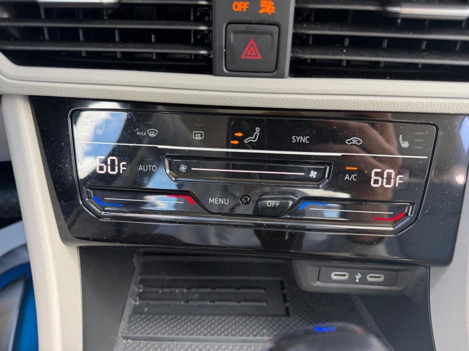 Certified 2026 Volkswagen Jetta SE FWD image 18