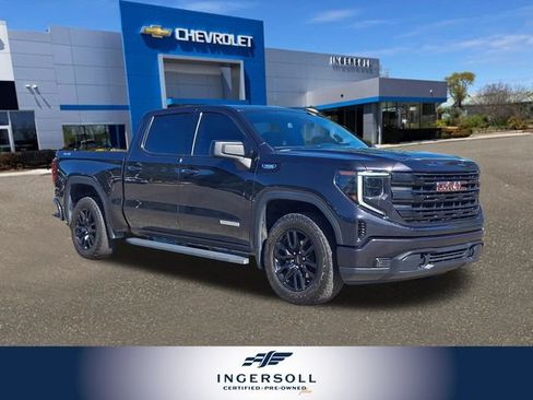 Used 2025 GMC Sierra 1500 Elevation AWD/4WD image 1