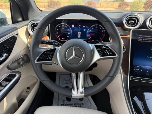 Certified 2026 Mercedes-Benz GLC 300 4MATIC image 9