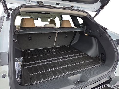 New 2026 Nissan Murano Platinum image 8