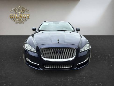 Used 2019 Jaguar XJ L Portfolio AWD/4WD image 2