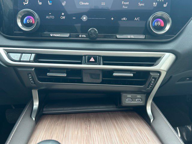 Used 2024 Lexus RX 350 AWD w/ Convenience Package image 25