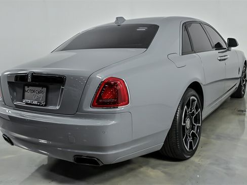 Used 2018 Rolls-Royce Ghost RWD image 10