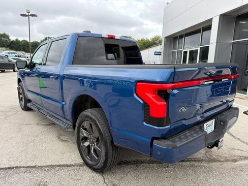 Used 2022 Ford F150 Lightning Lariat w/ Equipment Group 511A High AWD/4WD image 5