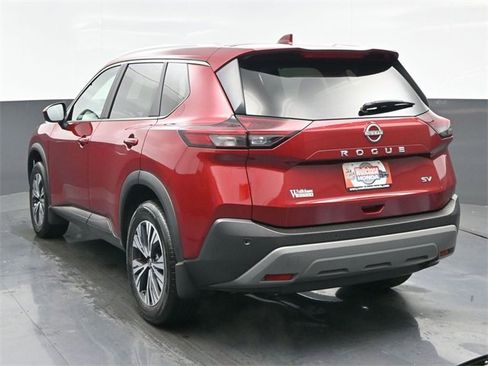 Used 2023 Nissan Rogue SV w/ SV Premium B Package image 4