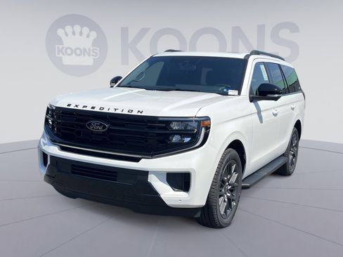 New 2026 Ford Expedition Platinum image 5