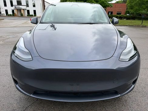 Used 2023 Tesla Model Y Long Range AWD/4WD image 10