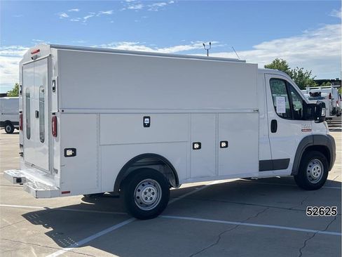Used 2018 RAM ProMaster 3500 w/ Premium Appearance Group image 2