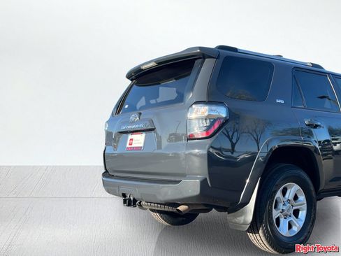 Certified 2024 Toyota 4Runner SR5 AWD/4WD image 12