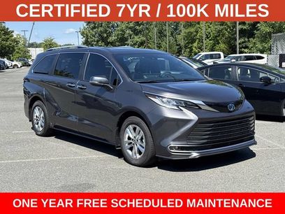 Used 2025 Toyota Sienna Limited