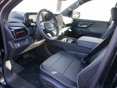 New 2026 Chevrolet Silverado EV Trail Boss image 9