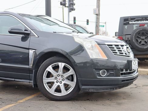 Used 2015 Cadillac SRX Premium image 3