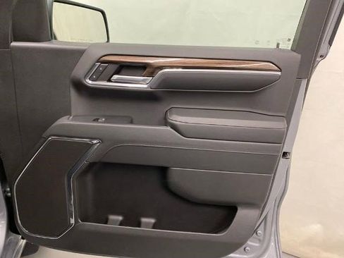 Certified 2024 Chevrolet Silverado 1500 LT AWD/4WD image 8