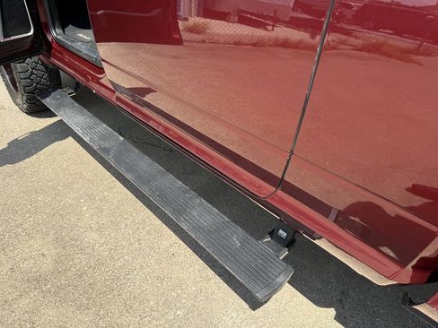 Used 2019 RAM 2500 Laramie AWD/4WD image 10