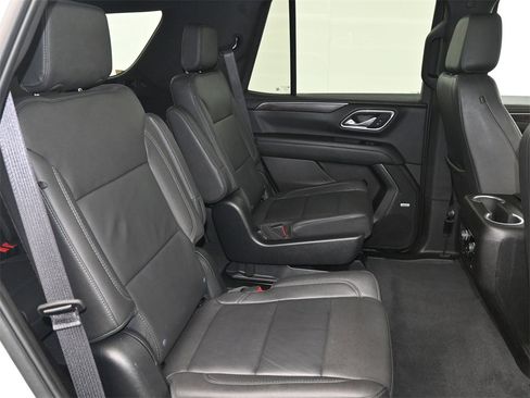 Used 2023 Chevrolet Tahoe LT w/ LT Signature Package image 17