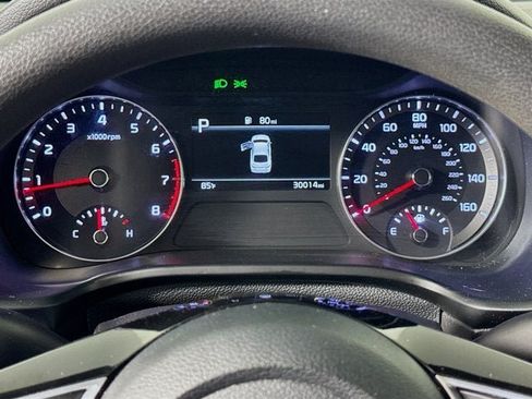 Certified 2023 Kia Forte LXS w/ LXS Technology Package FWD image 12