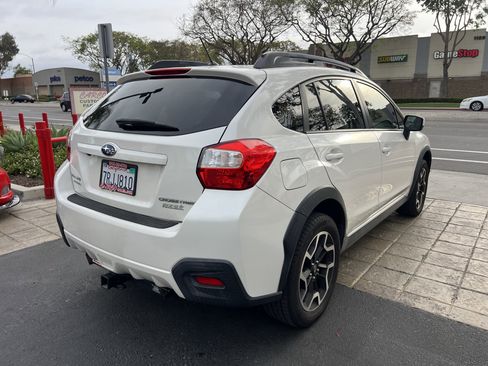 Used 2016 Subaru Crosstrek 2.0i Premium image 8