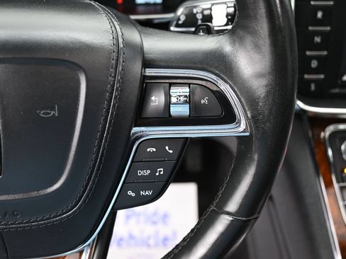 Used 2017 Lincoln Continental Reserve w/ Climate Package AWD/4WD image 22
