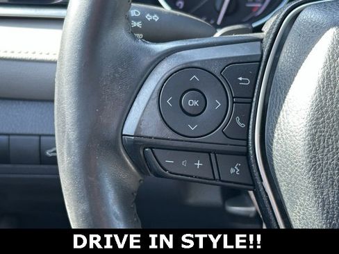 Used 2018 Toyota Camry SE image 21