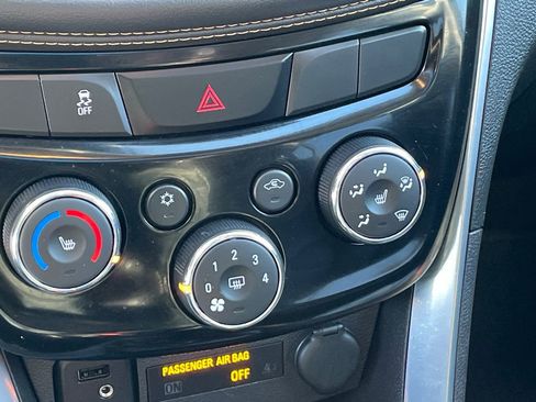 Used 2017 Chevrolet Trax Premier image 40