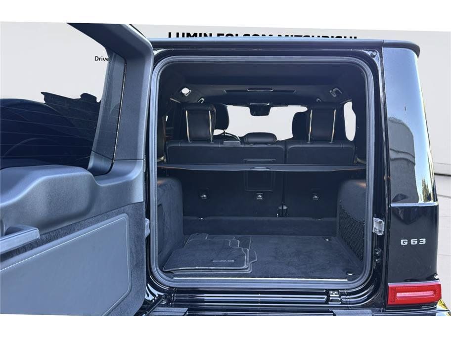 Used 2025 Mercedes-Benz G 63 AMG 4MATIC image 13