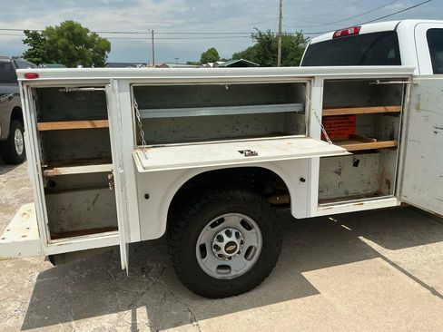 Used 2018 Chevrolet Silverado 3500 W/T w/ WT Fleet Convenience Package AWD/4WD image 9