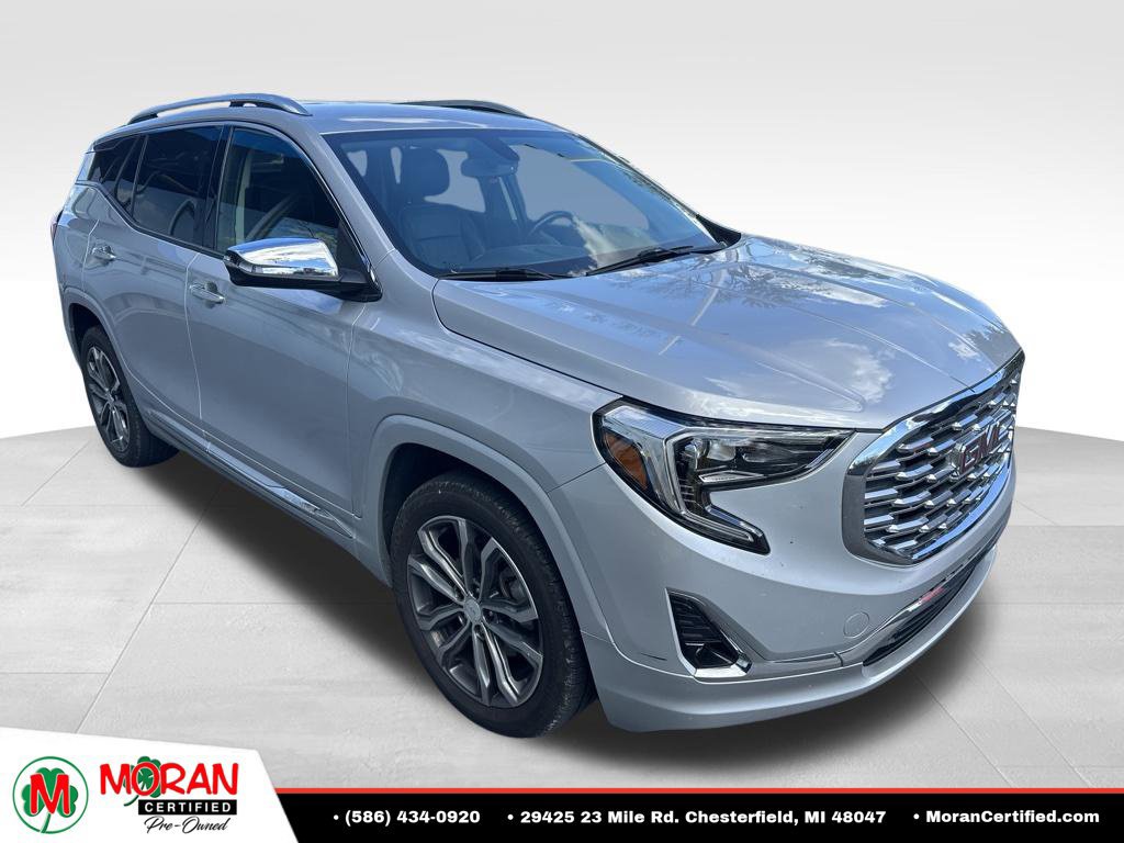 Used 2019 GMC Terrain Denali w/ Comfort Package FWD image 5