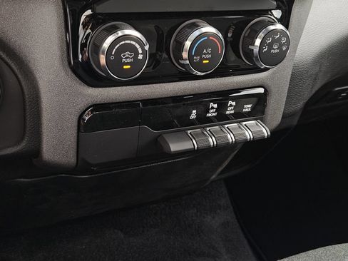New 2026 RAM 1500 Express RWD image 19