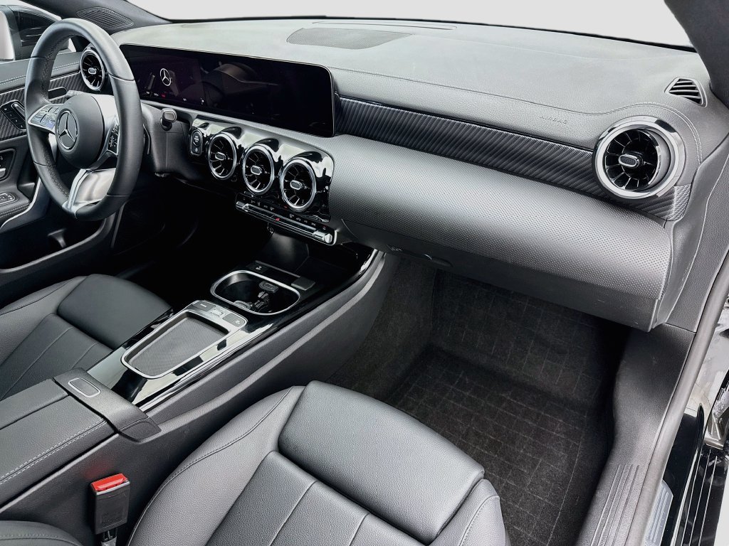 Certified 2026 Mercedes-Benz CLA 250 image 15
