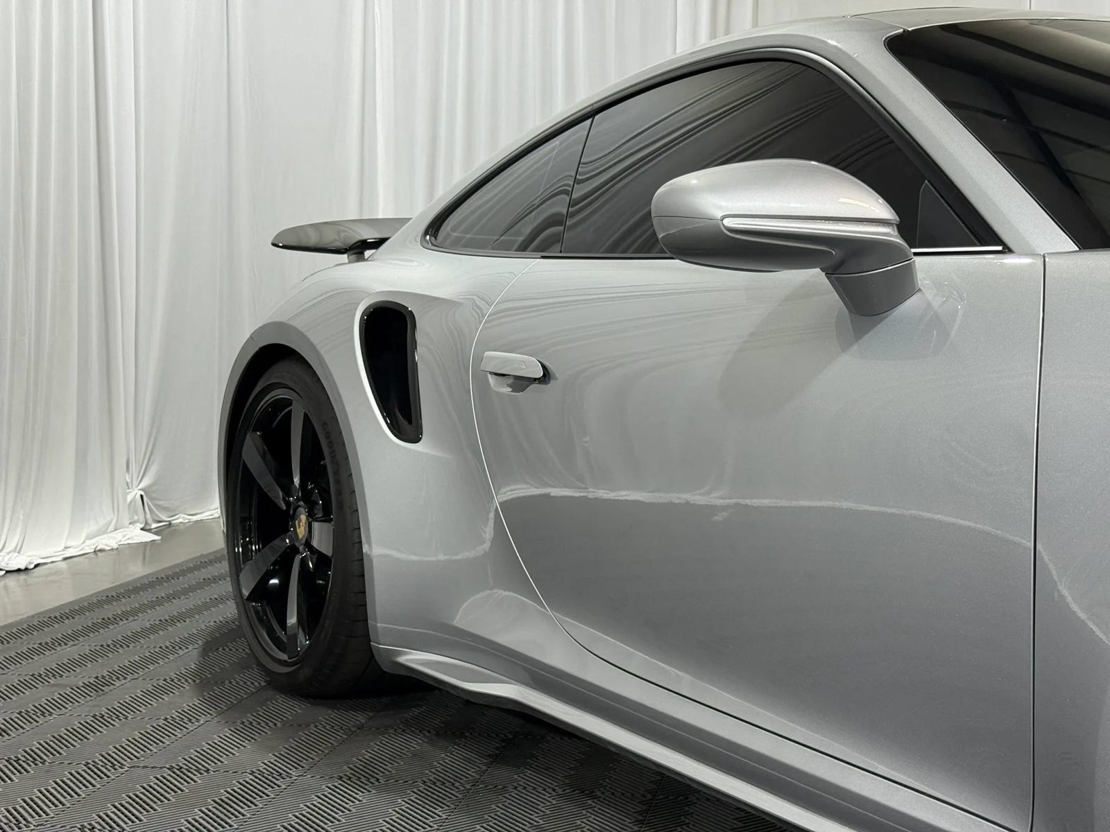Used 2024 Porsche 911 Turbo AWD/4WD image 5