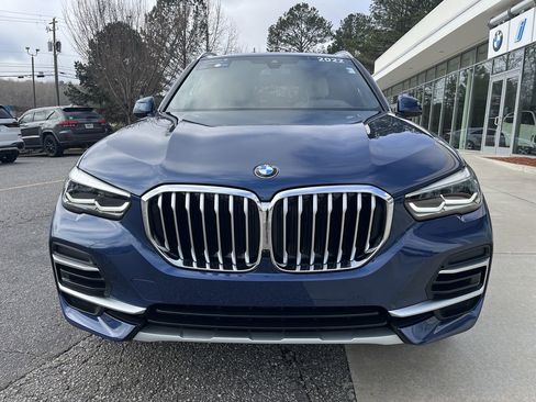 Certified 2022 BMW X5 sDrive40i w/ Premium Package image 10