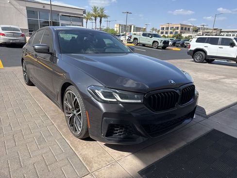 Used 2021 BMW 540i w/ M Sport Package RWD image 3