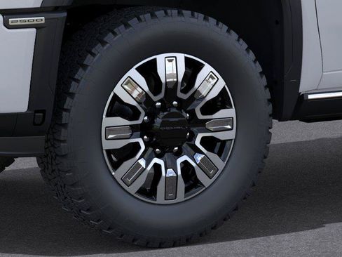 New 2026 GMC Sierra 2500 Denali w/ Denali Reserve Package AWD/4WD image 9