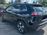 Used 2019 Jeep Cherokee Limited image 5