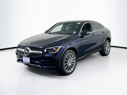 Used 2023 Mercedes-Benz GLC 300 4MATIC Coupe image 1