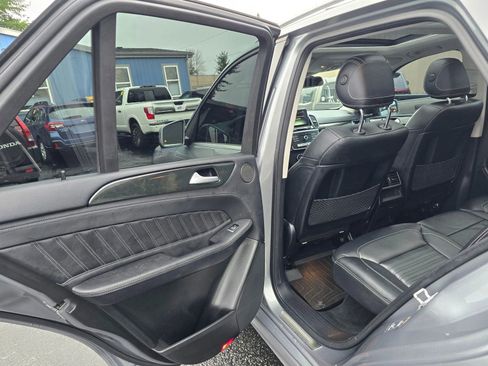 Used 2016 Mercedes-Benz GLE 400 4MATIC image 17