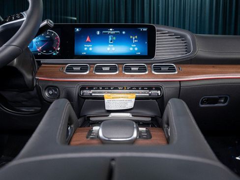 New 2026 Mercedes-Benz GLE 450 4MATIC image 21