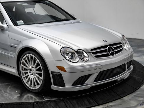 Used 2008 Mercedes-Benz CLK 63 AMG Black Series image 23