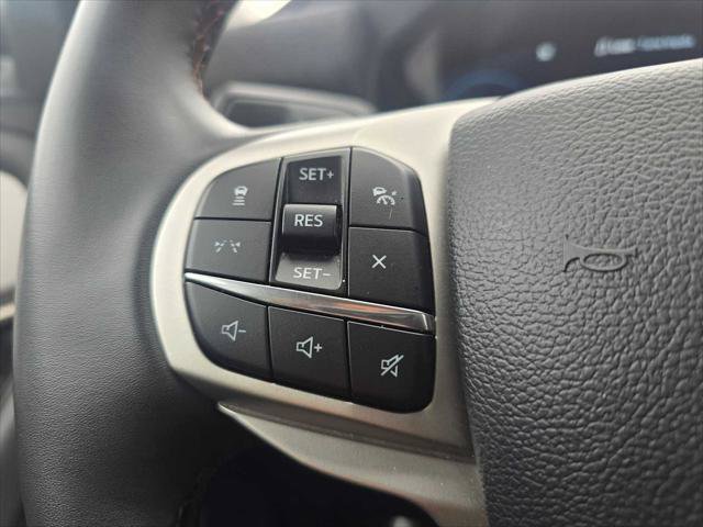 Used 2025 Ford Explorer Active RWD image 36