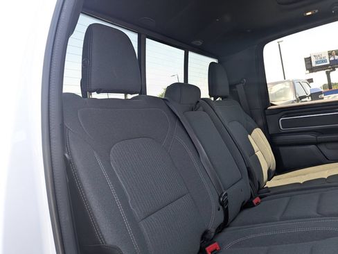 Used 2022 RAM 1500 Big Horn AWD/4WD image 26