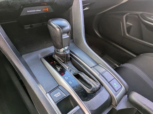 Used 2020 Honda Civic Sport image 11