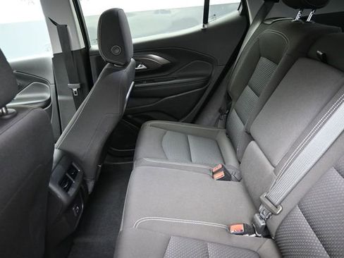 Used 2023 GMC Terrain SLE w/ Driver Convenience Package image 22
